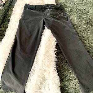 Men’s Lululemon ABC pants in Grey